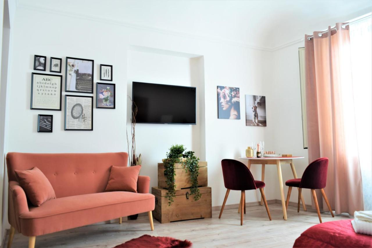 Le Moresche Apartment كاتانيا المظهر الخارجي الصورة